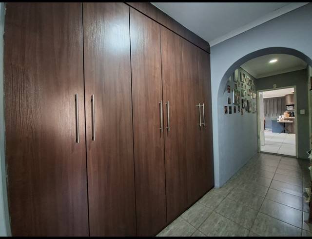 3 BEDROOM HOUSE FOR SALE IN MEYERTON CENTRAL